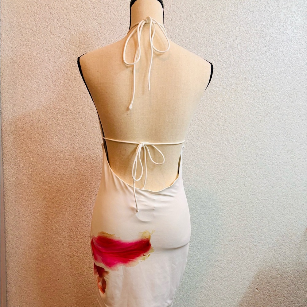 NWT More To Come “Leilani” White and Pink Floral Halter Mini Dress - Picture 8 of 13